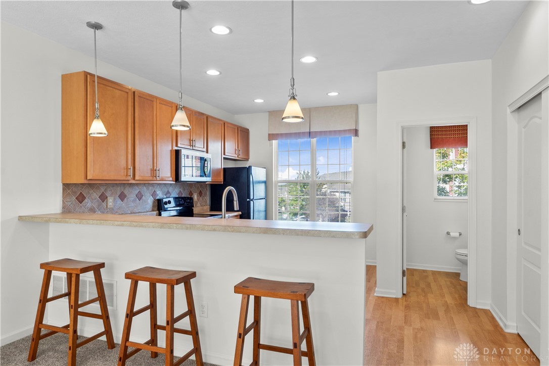 4323 Straight Arrow Road