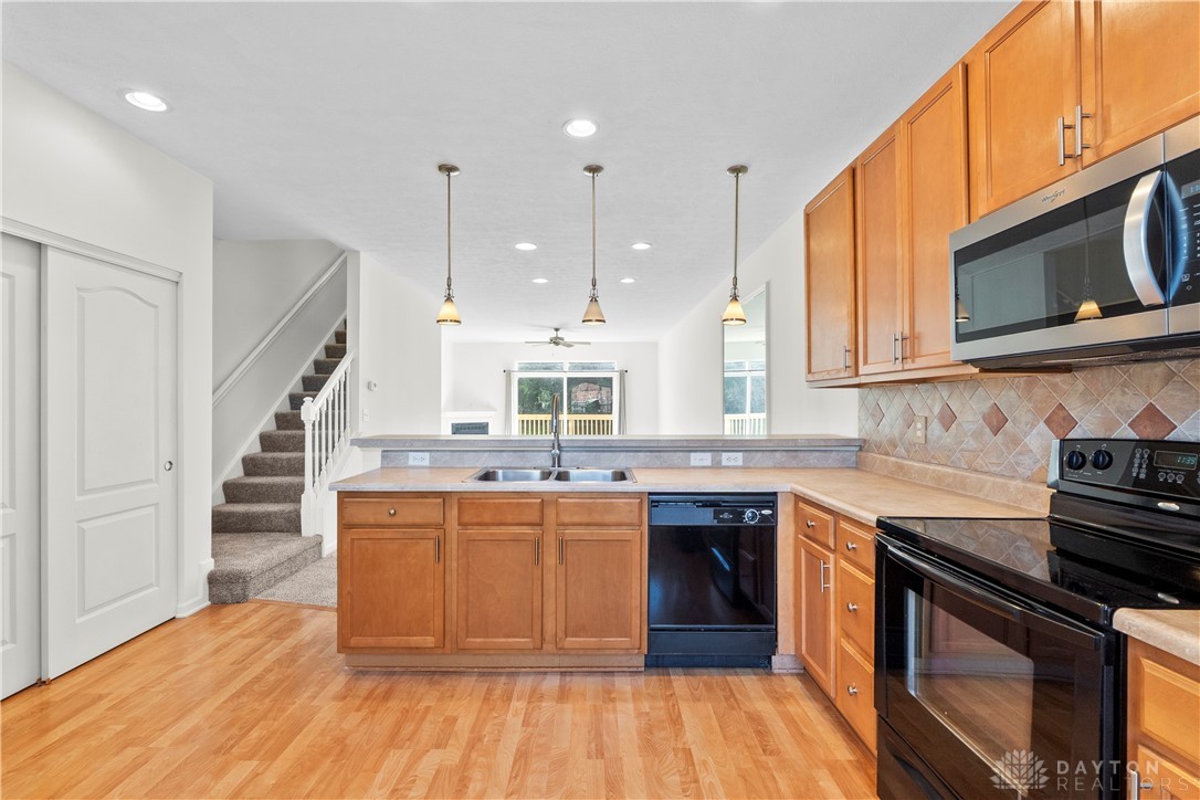 4323 Straight Arrow Road