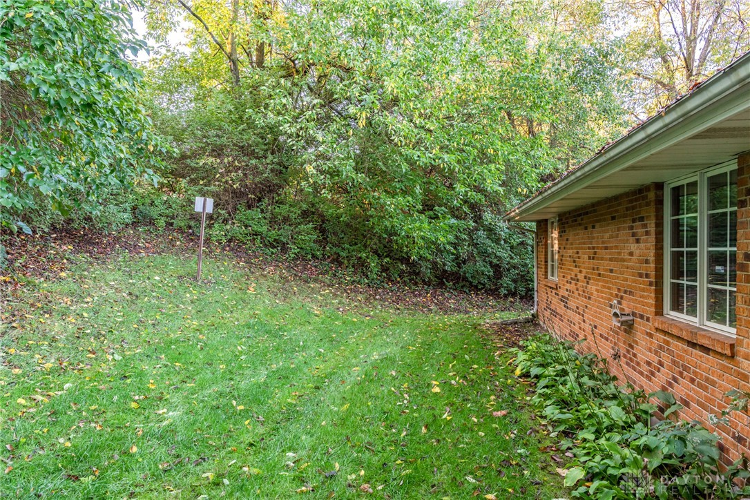6686 Oakwood Lane