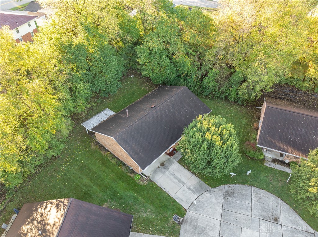 6686 Oakwood Lane
