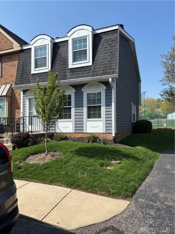 2616 S Kings Arms Circle