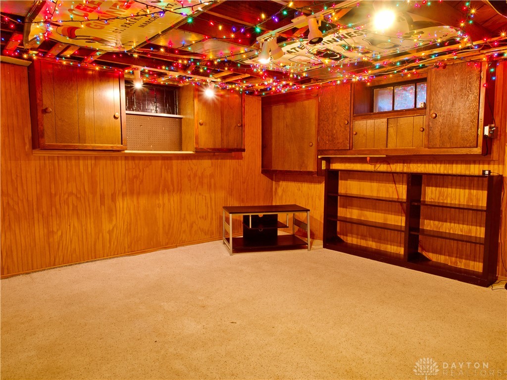 1554 Crescent Boulevard