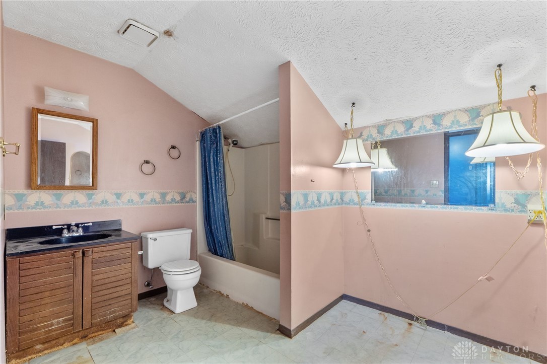 5508 Ferngrove Drive