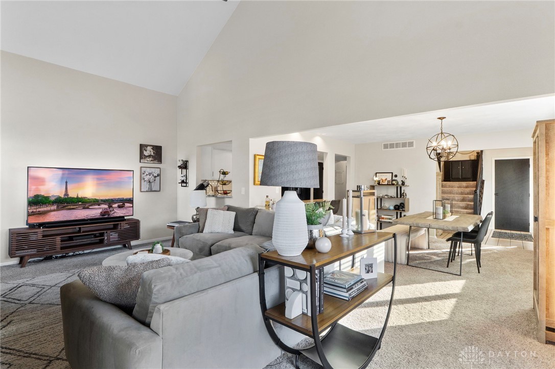 3862 S Chalet Circle