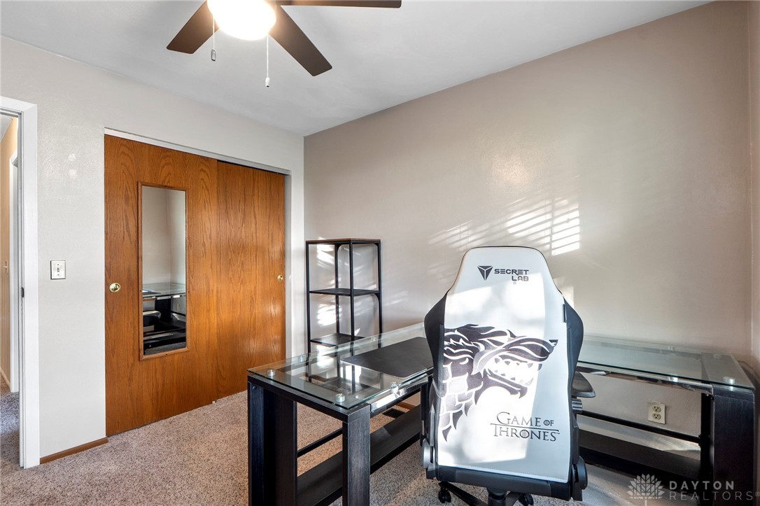 3862 S Chalet Circle