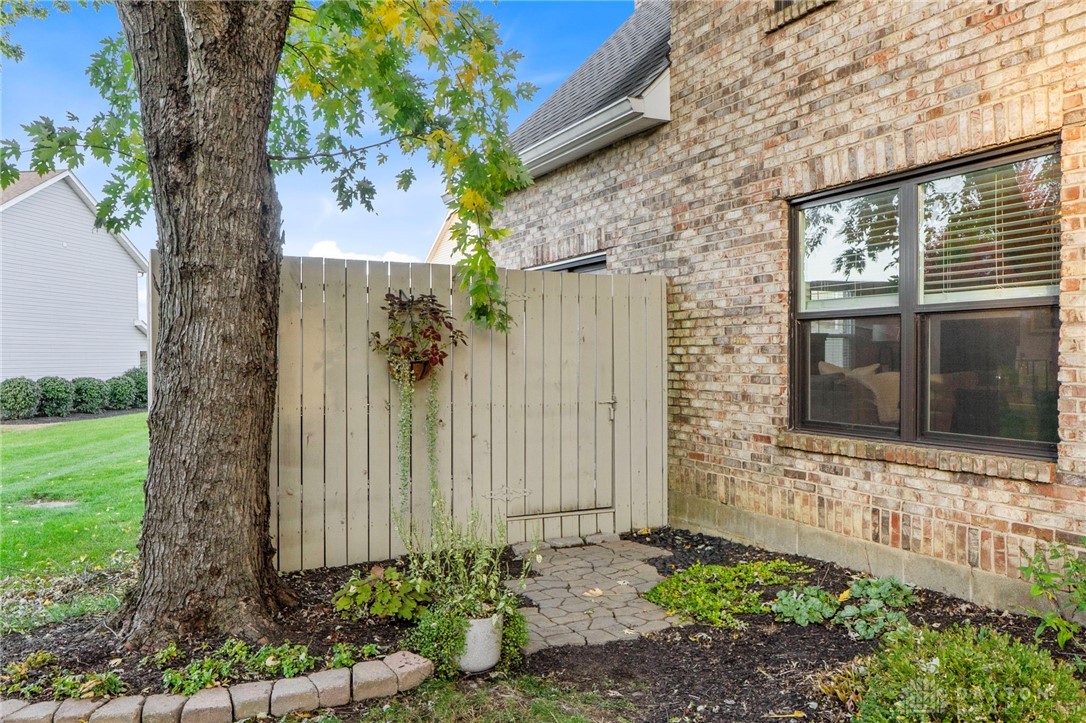 3862 S Chalet Circle