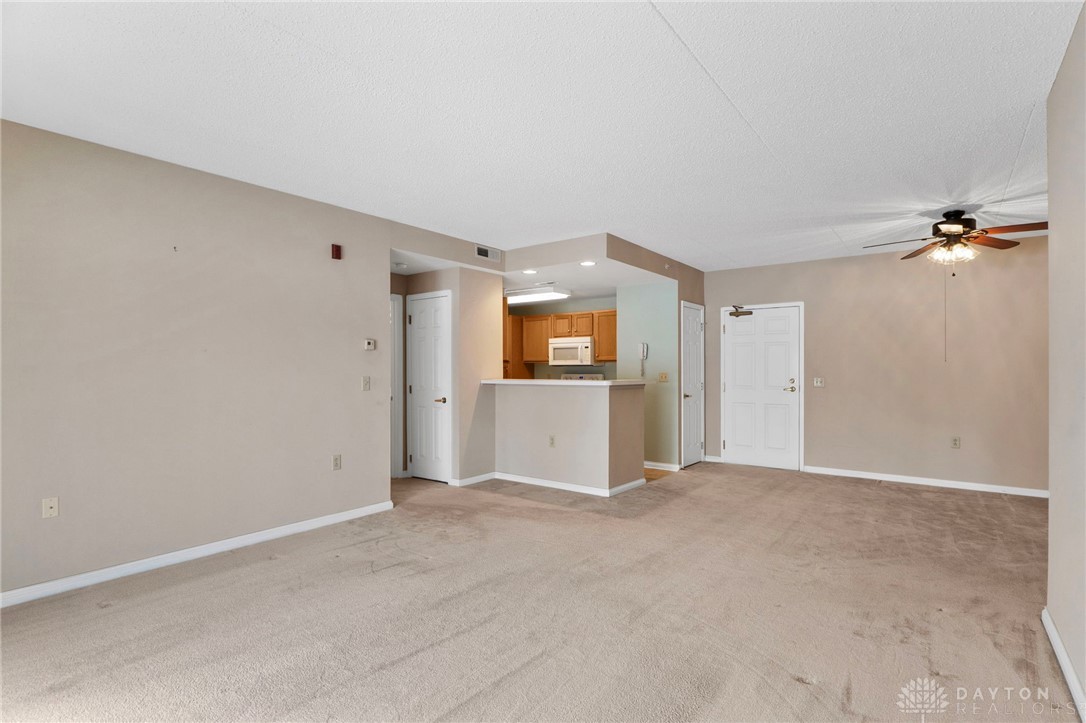 3170 E Stroop Road 206