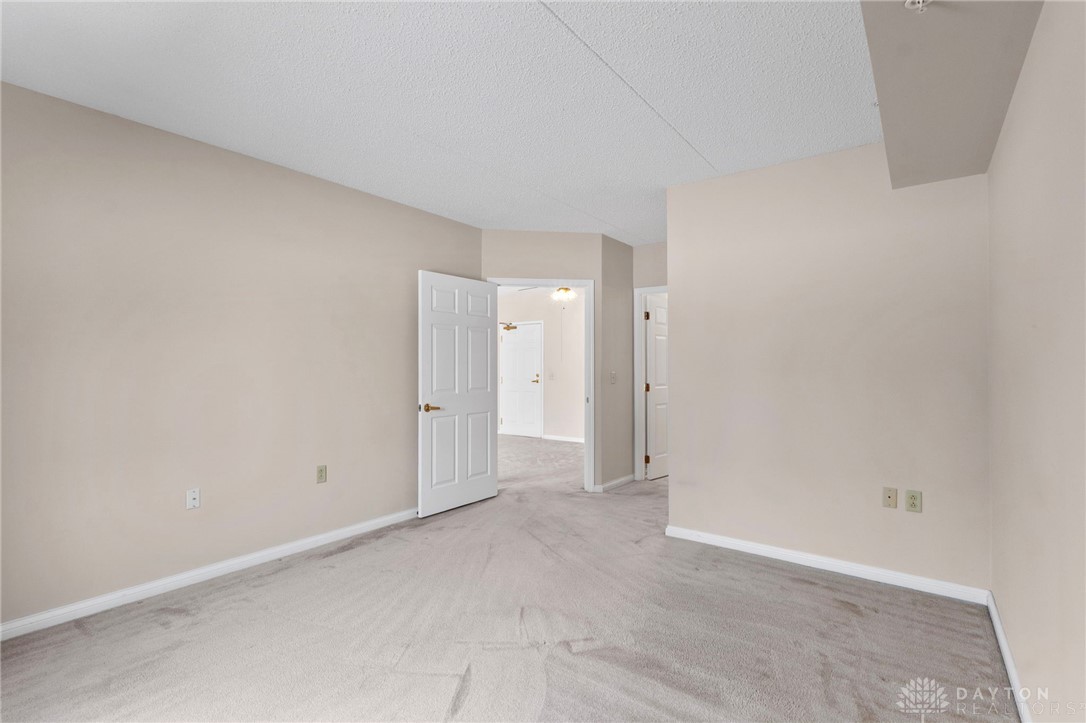 3170 E Stroop Road 206