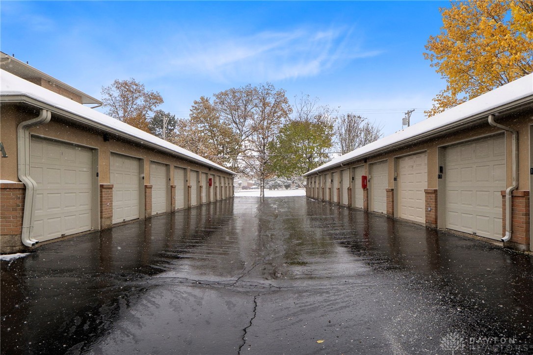 3170 E Stroop Road 206