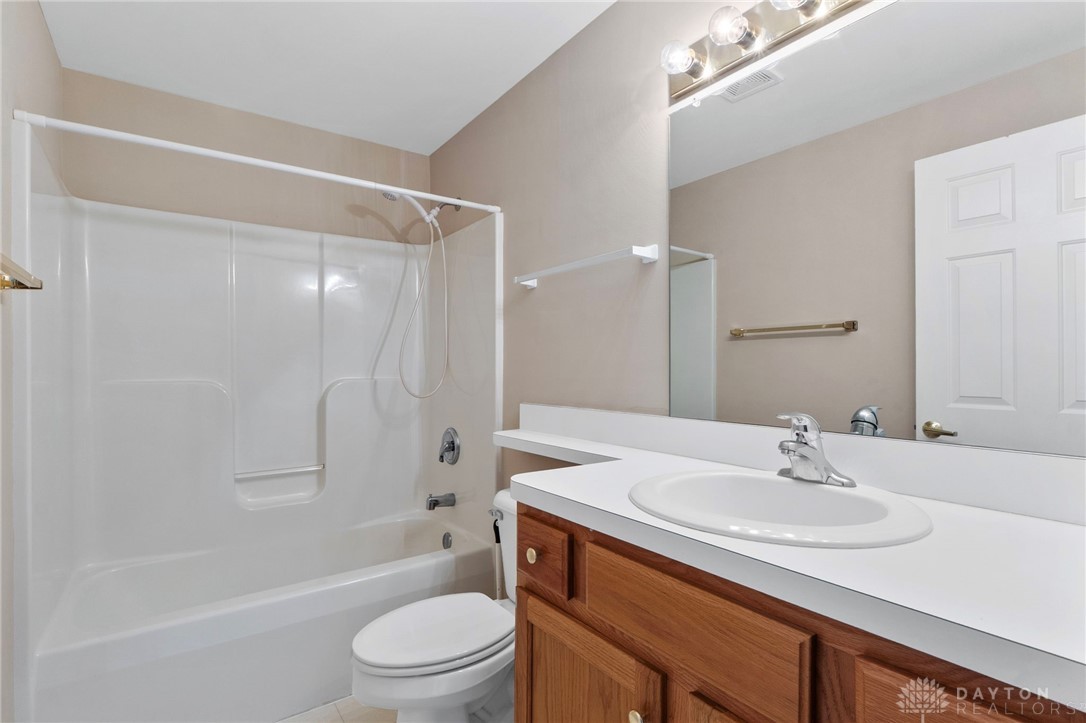 3170 E Stroop Road 206