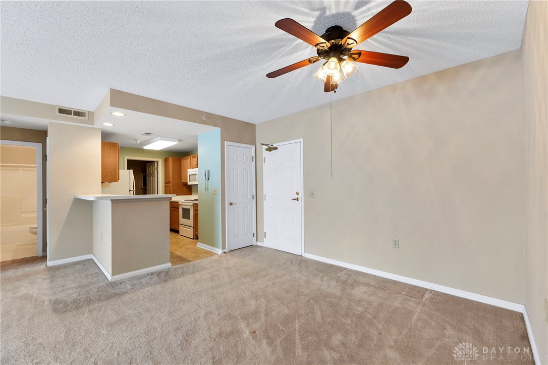 3170 E Stroop Road 206