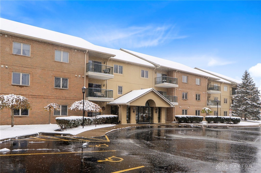 3170 E Stroop Road 206