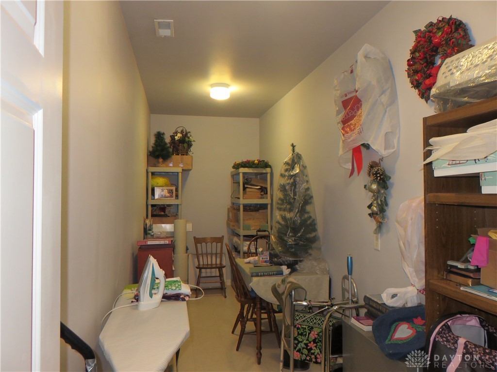 9036 Waterway Court