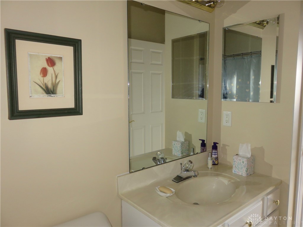 9036 Waterway Court