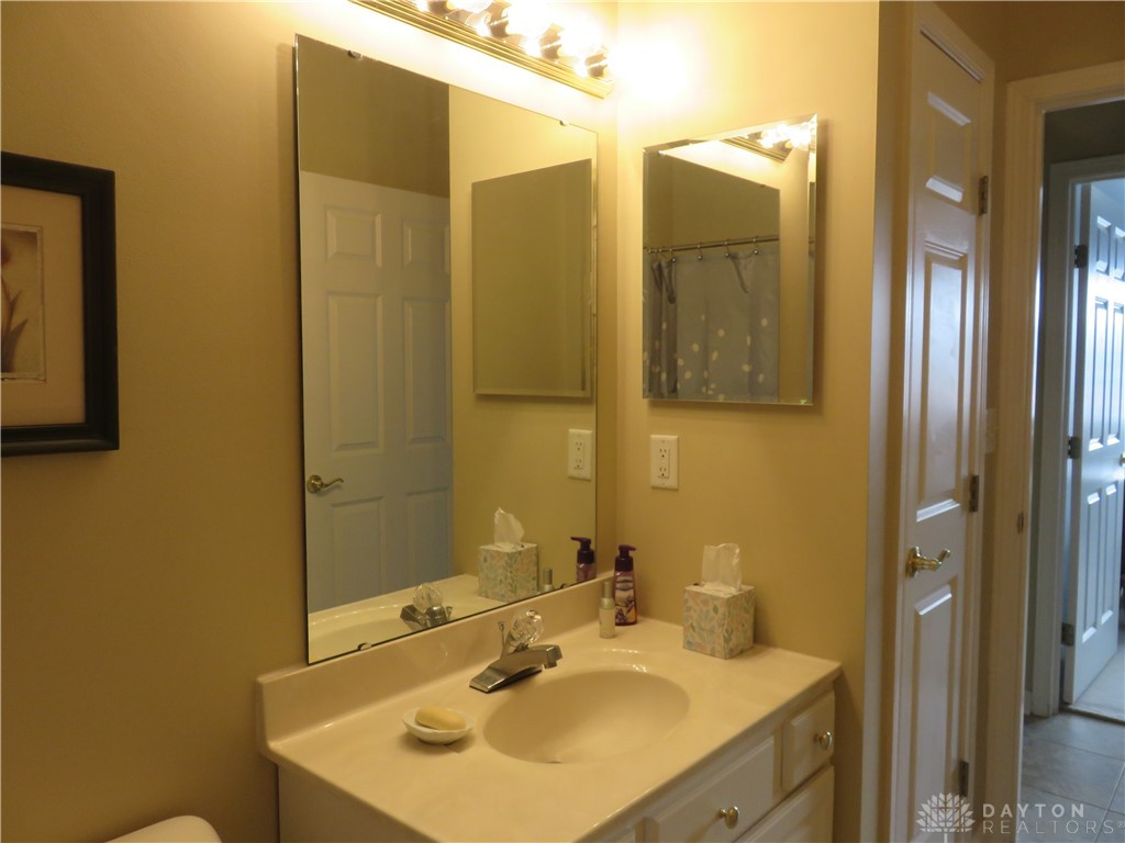 9036 Waterway Court