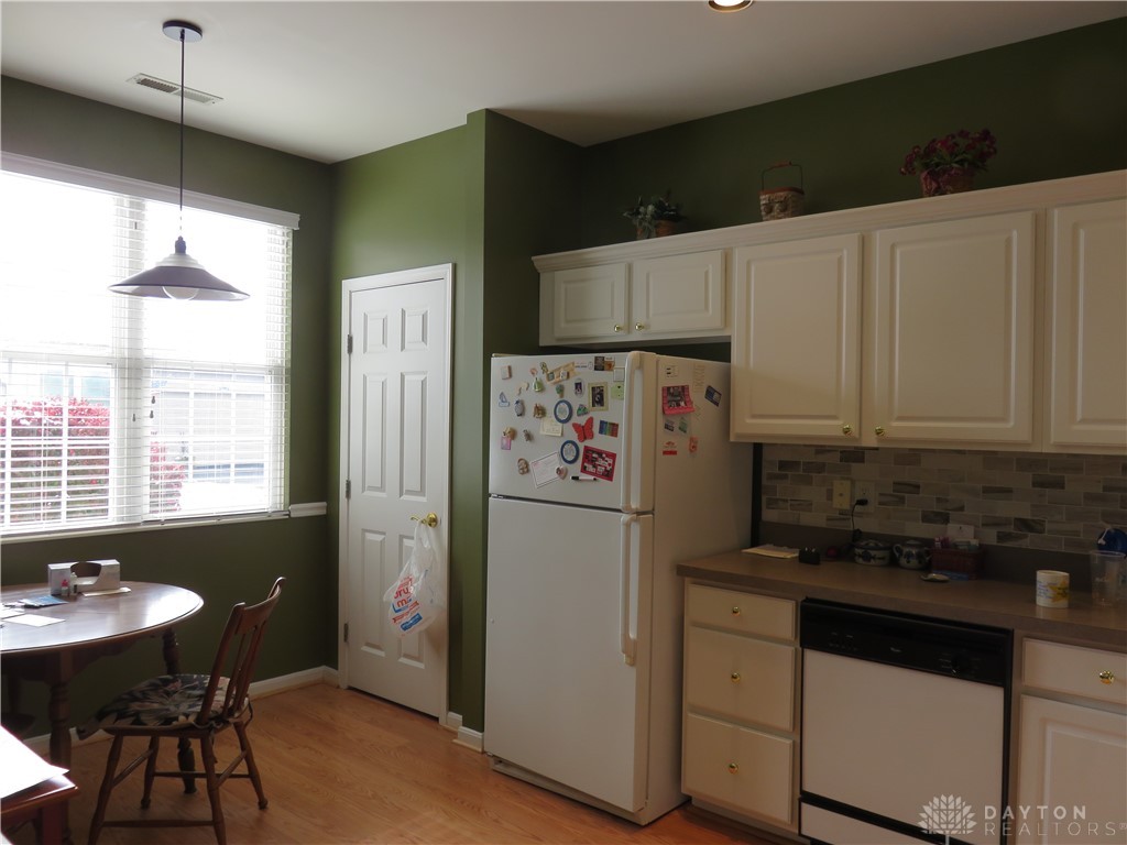 9036 Waterway Court