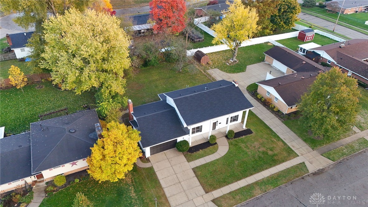 640 Hillcrest Drive