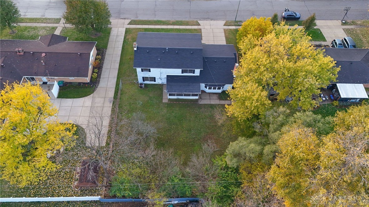 640 Hillcrest Drive
