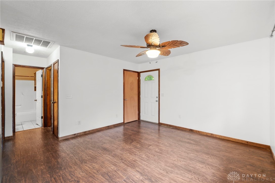 1823 Wilbur Avenue 1825