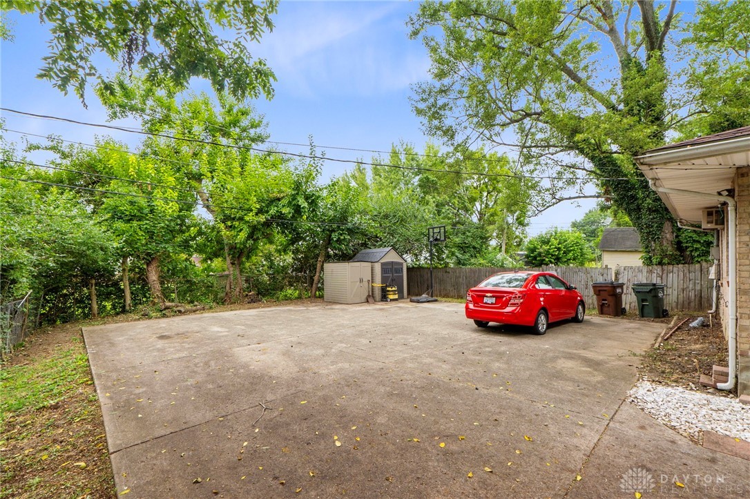 1823 Wilbur Avenue 1825