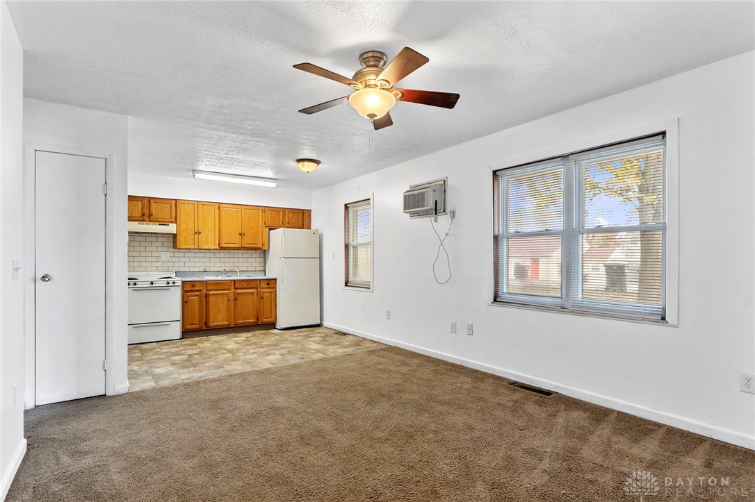 1823 Wilbur Avenue 1825