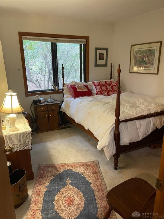 420 W Whiteman Street