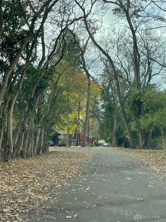 420 W Whiteman Street