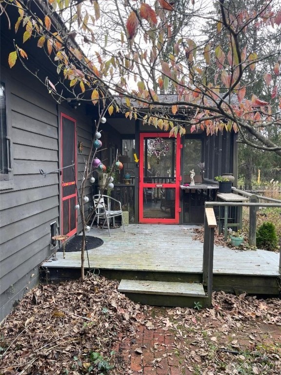 420 W Whiteman Street