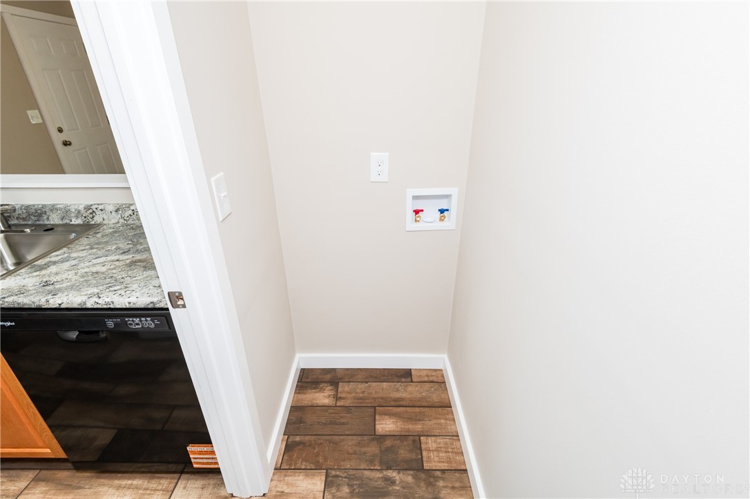 4817 Lodgeview Drive