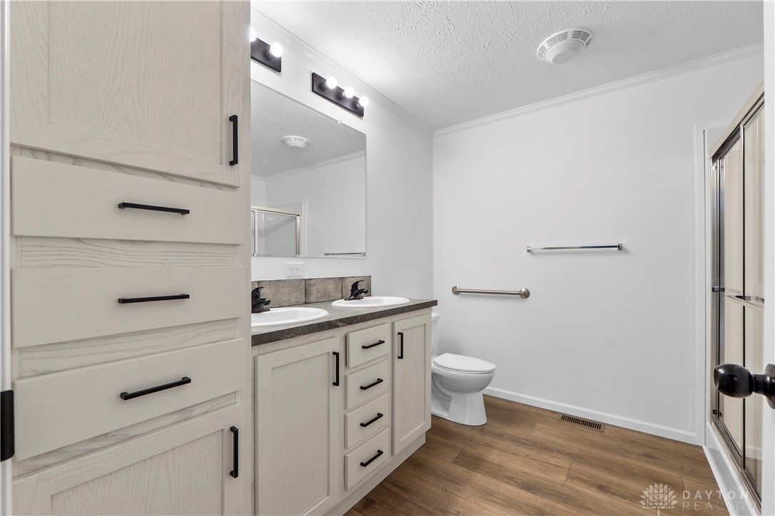 482 Kalynn Circle 18