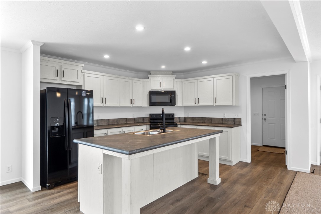 482 Kalynn Circle 18