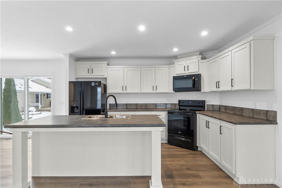 482 Kalynn Circle 18