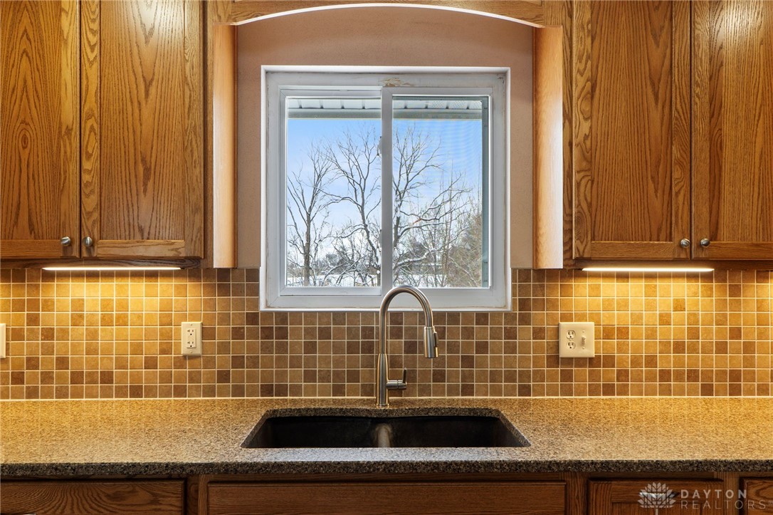 2908 Valleyview Drive