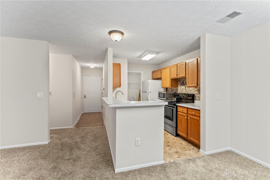 6611 Brigham Square 2