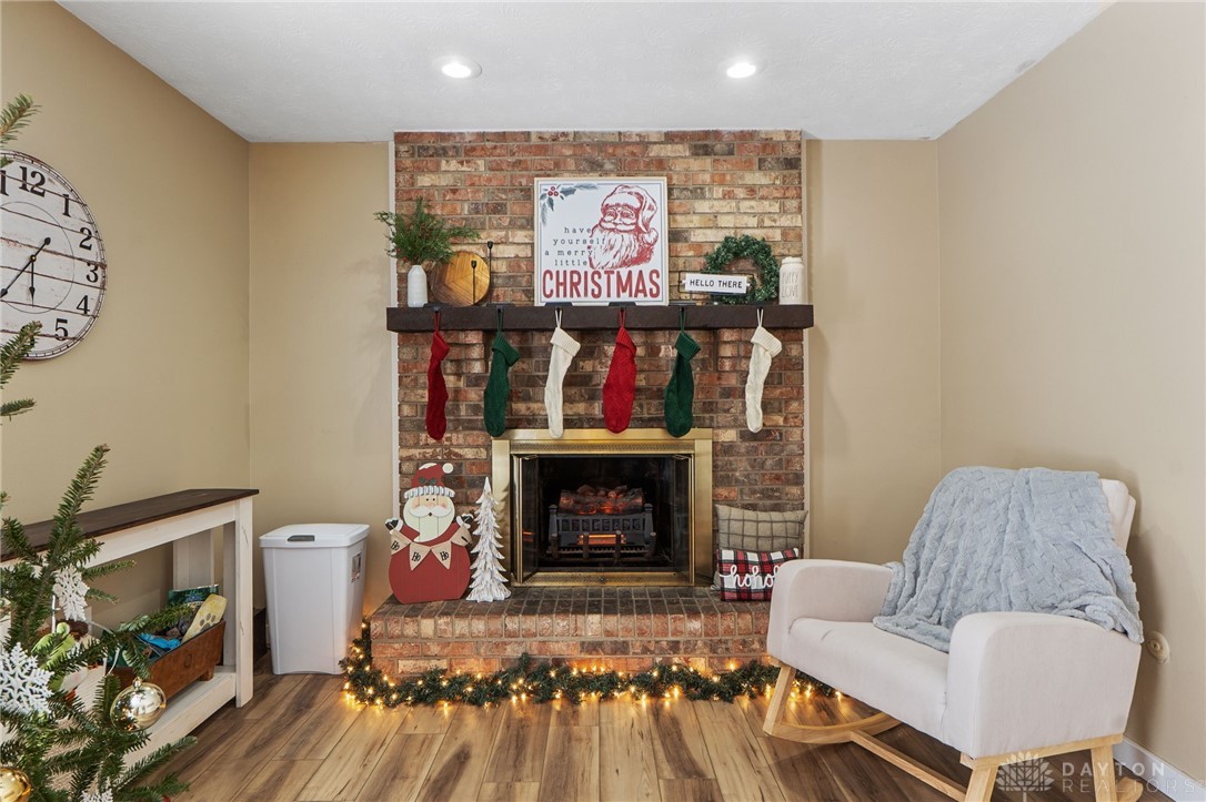 6055 Layne Hills Court