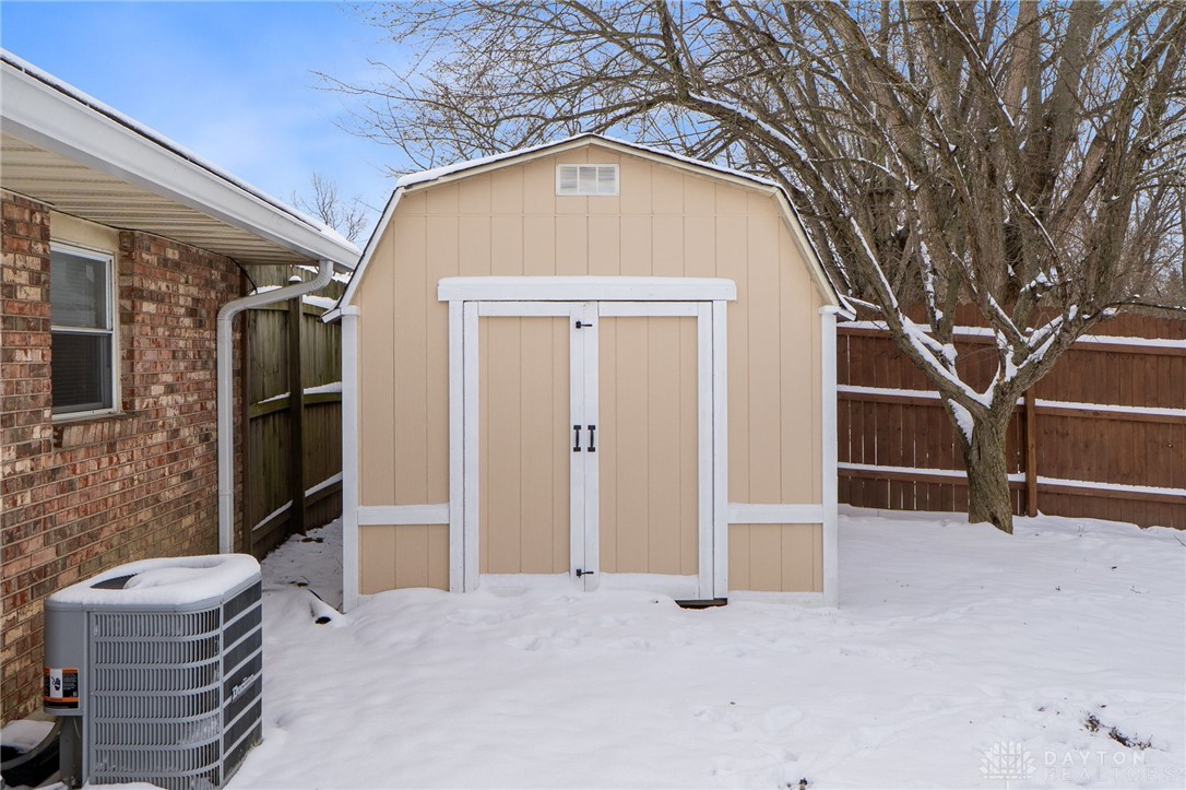 6055 Layne Hills Court