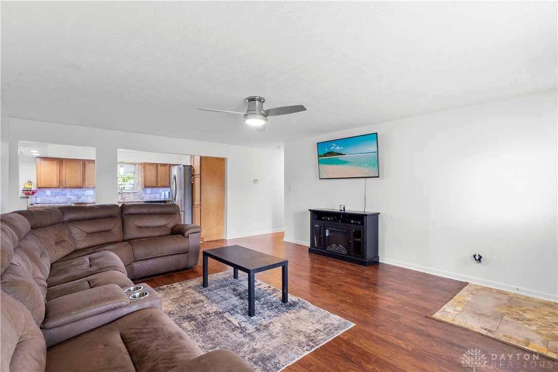 3930 Beechwood Drive