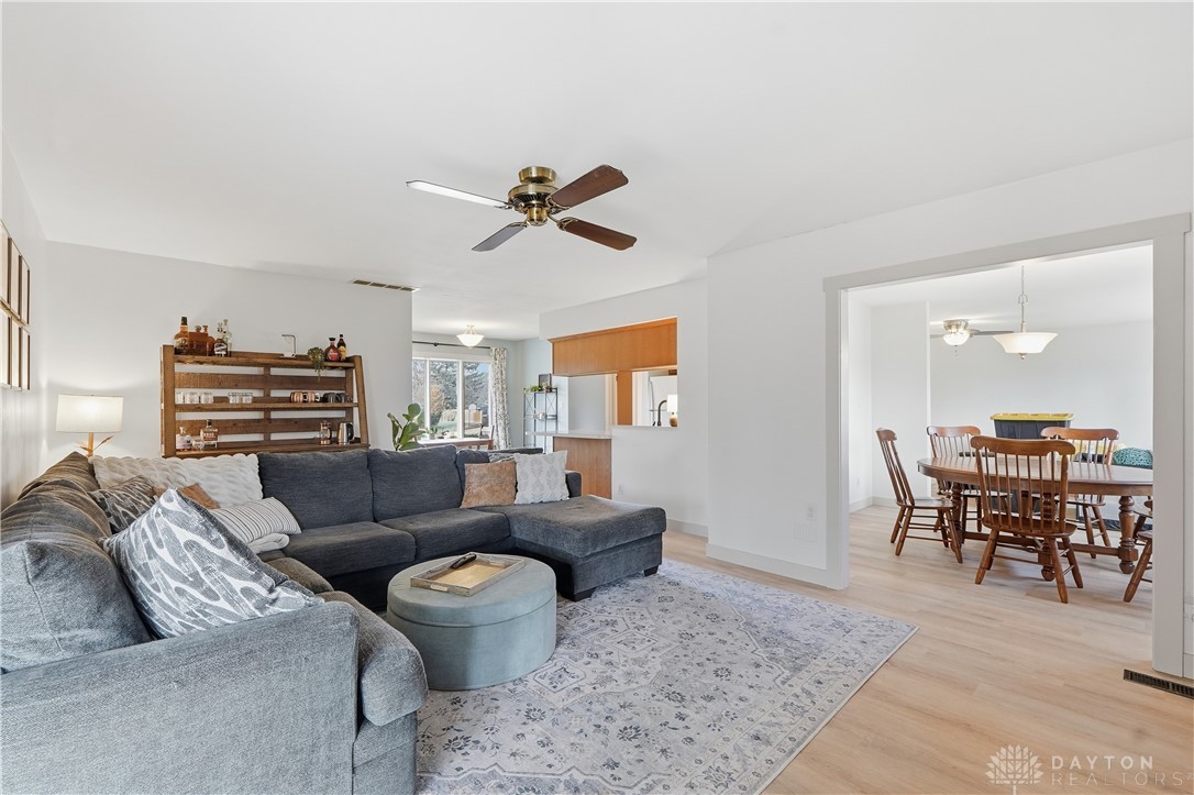 1894 Willowgreen Drive