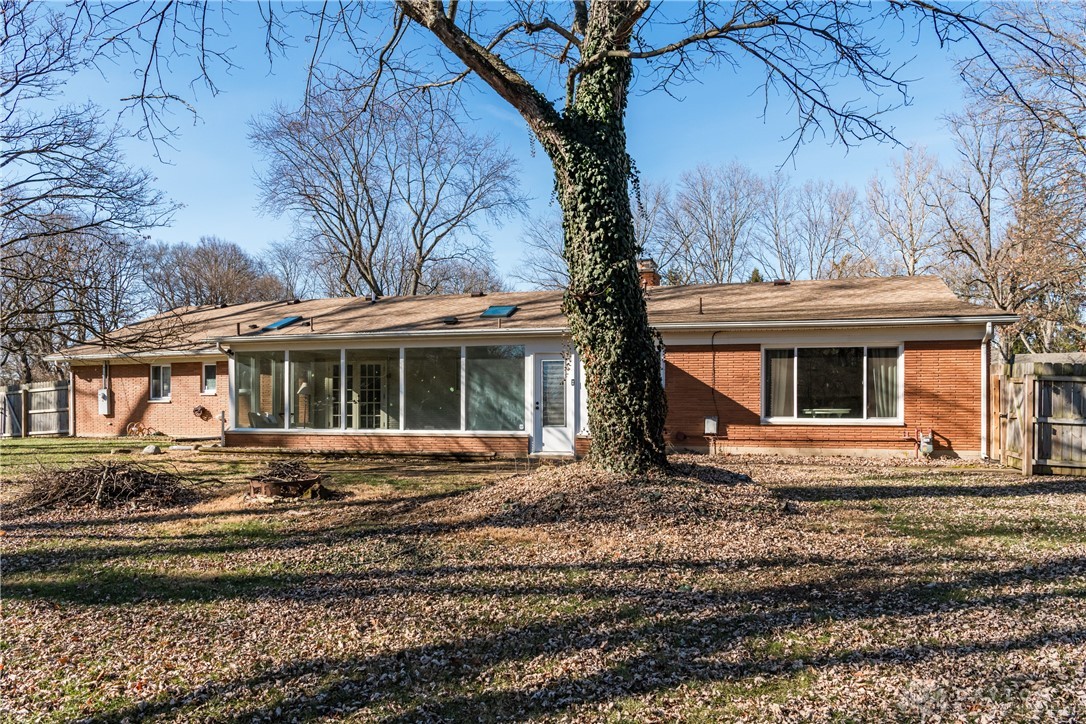 5806 Folkestone Drive