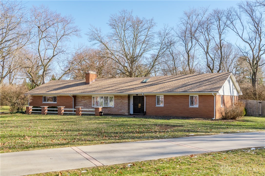 5806 Folkestone Drive