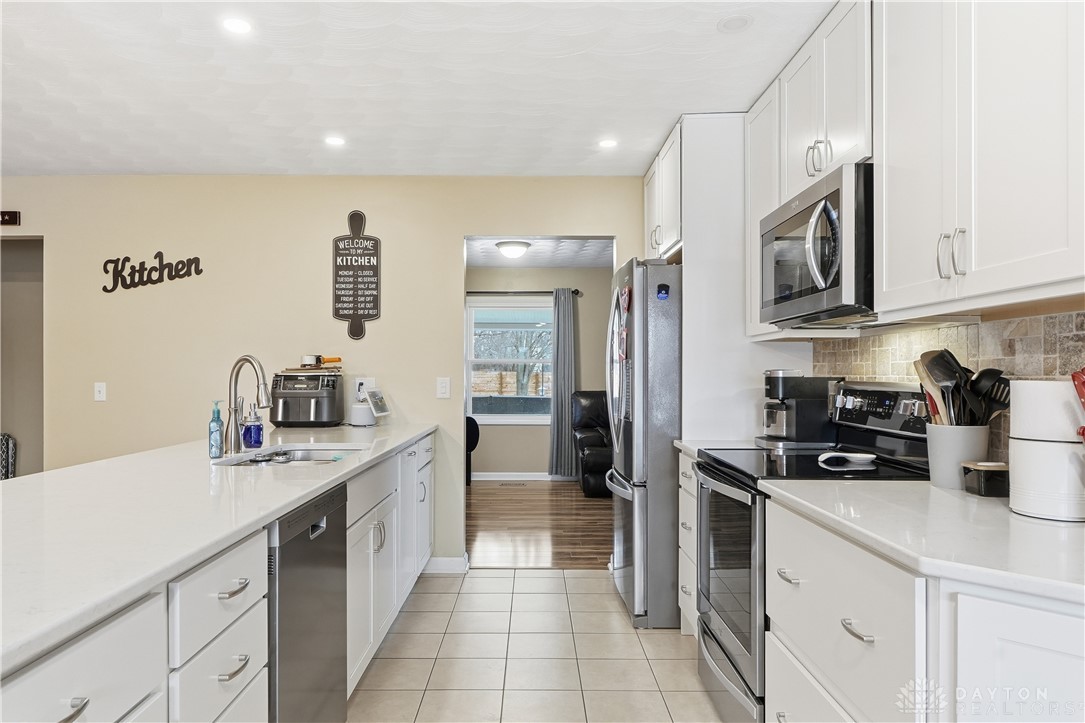 7221 Brandtvista Avenue