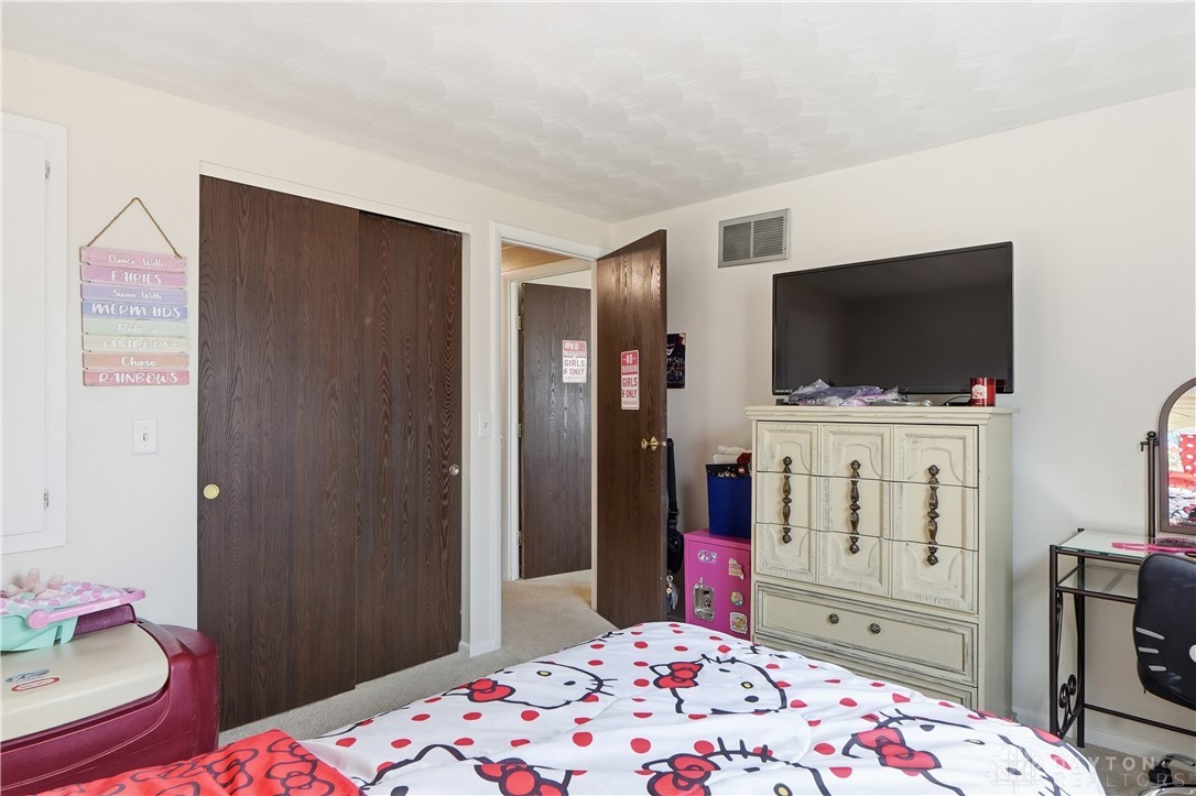 7221 Brandtvista Avenue