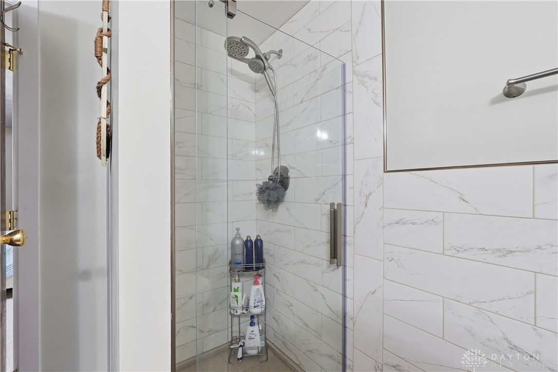 7221 Brandtvista Avenue