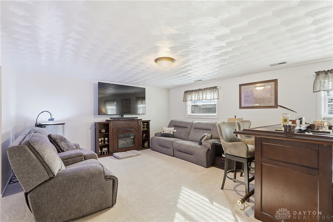 7221 Brandtvista Avenue