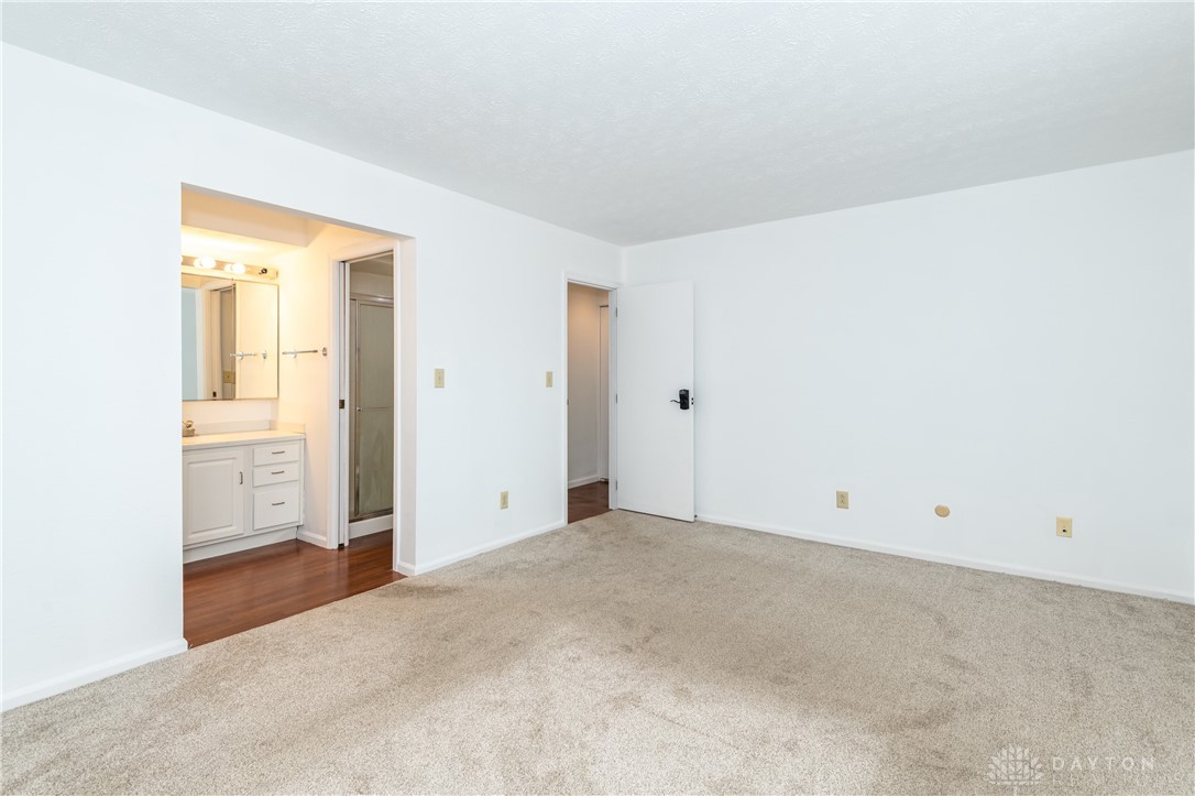 3285 Southdale Drive 4