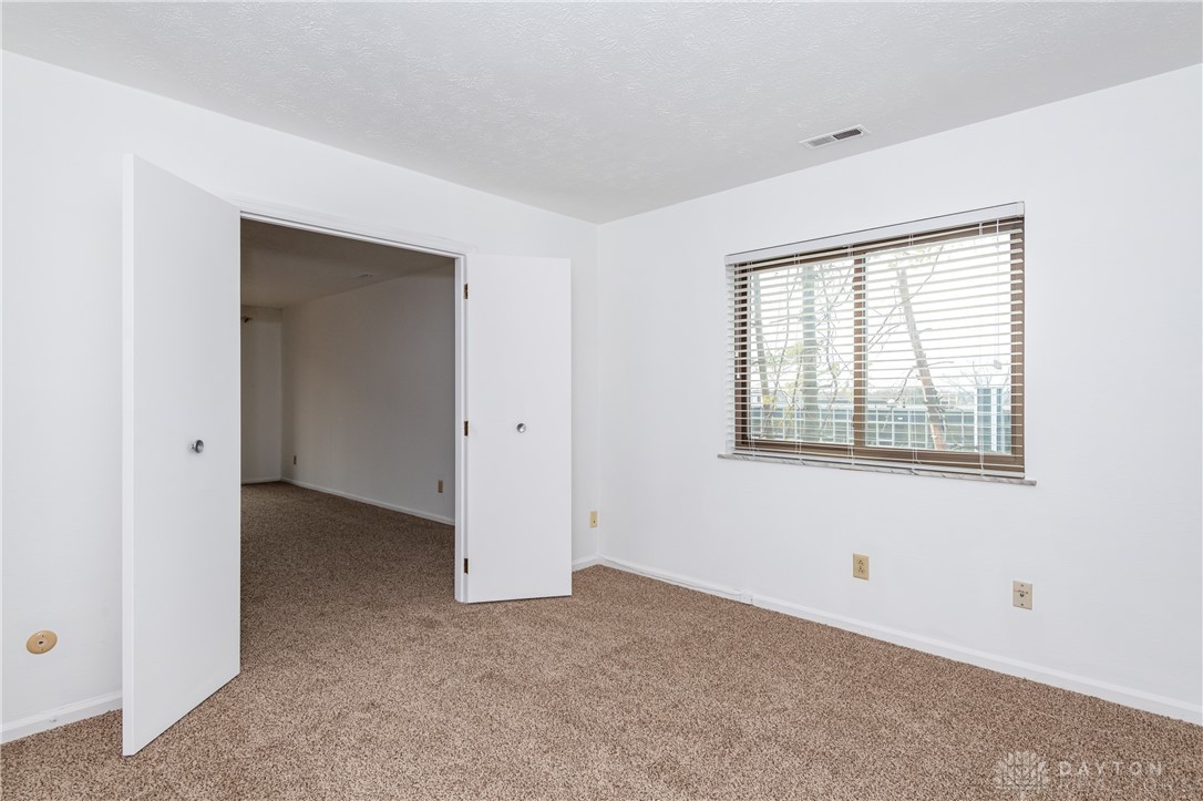 3285 Southdale Drive 4