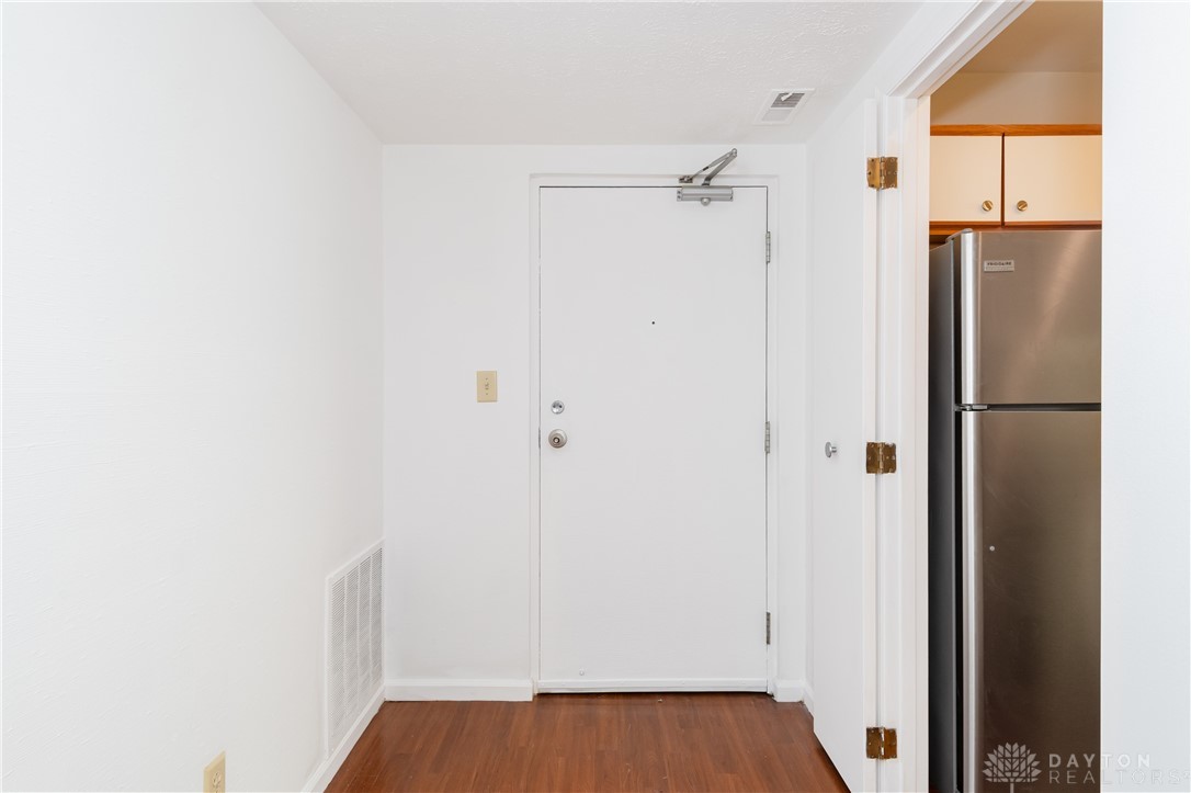 3285 Southdale Drive 4