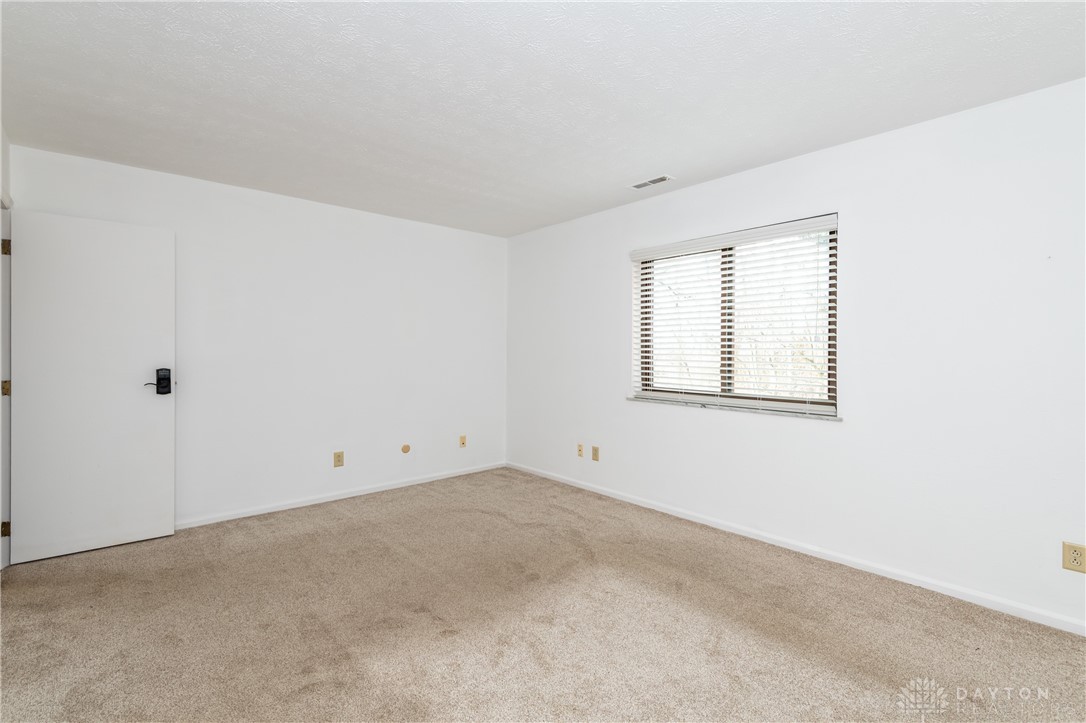 3285 Southdale Drive 4