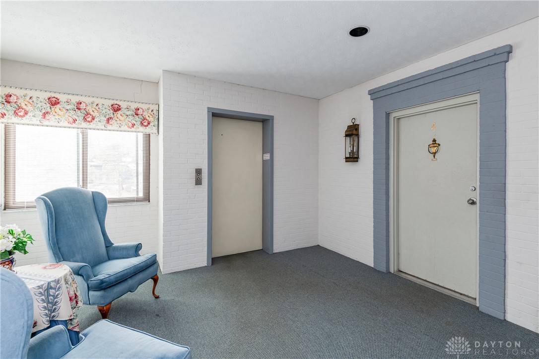 3285 Southdale Drive 4