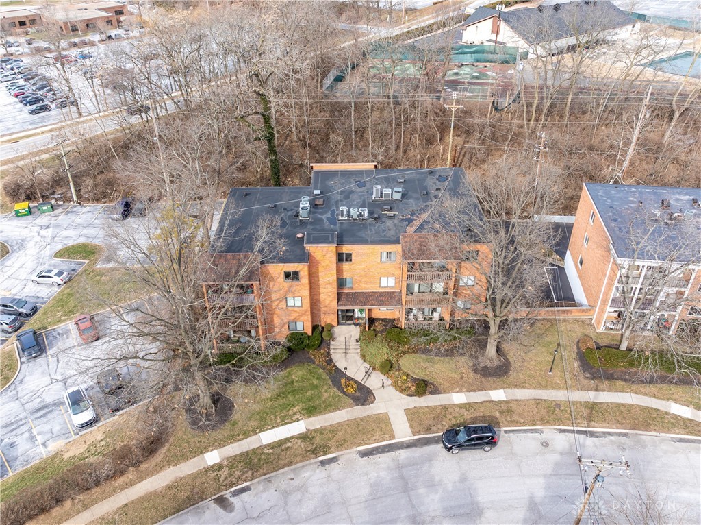 3285 Southdale Drive 4